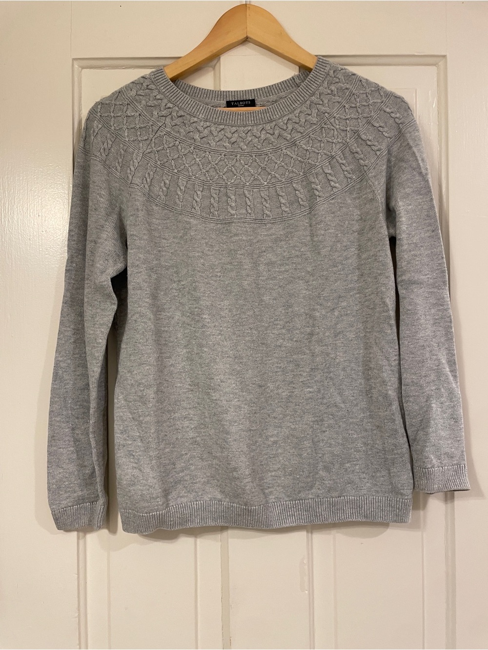 Talbots Gray Cable Knit Yoke Crewneck Pullover Sweater Size Petite Medium